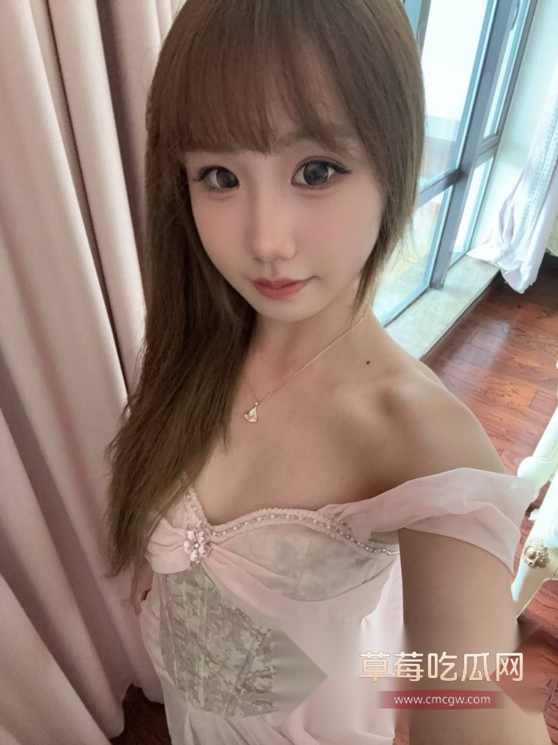 高颜值小情侣 4