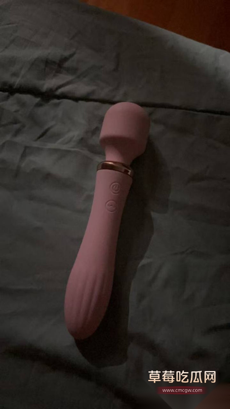 贵阳恒大金阳新世界小区少妇邱宇婷 26 贵阳恒大金阳新世界小区少妇邱宇婷 26