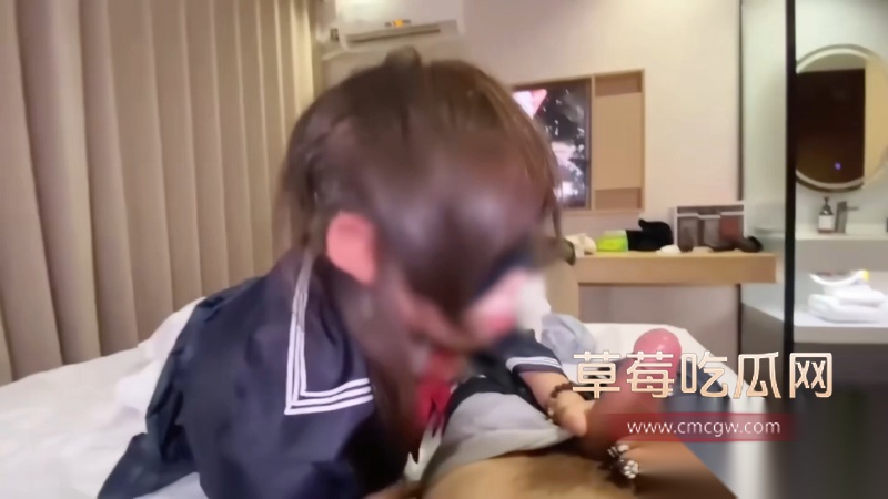 友人A无套爆操JK嫩妹 18