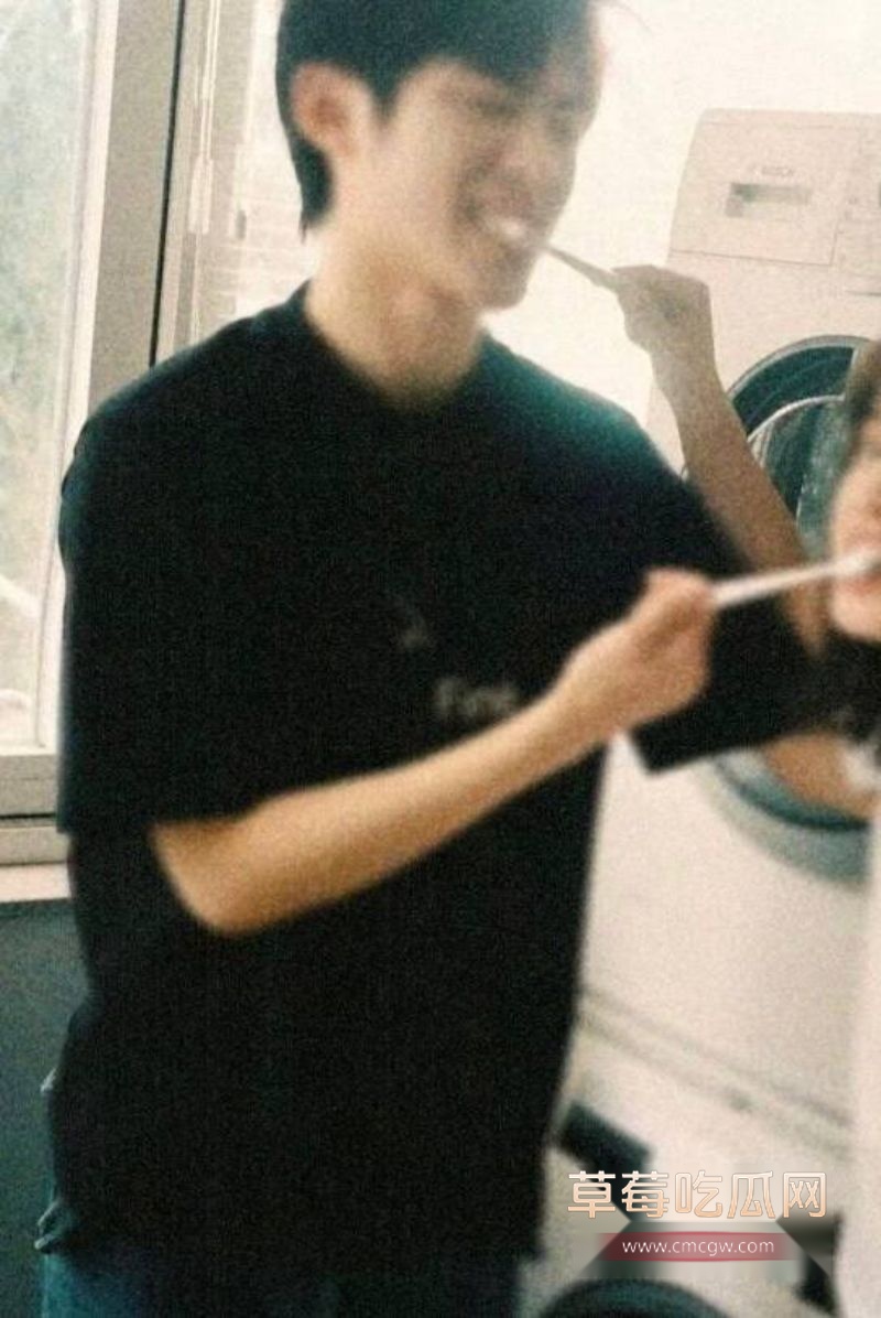 公职人员李林林相关照片5 公职人员李林林相关照片5