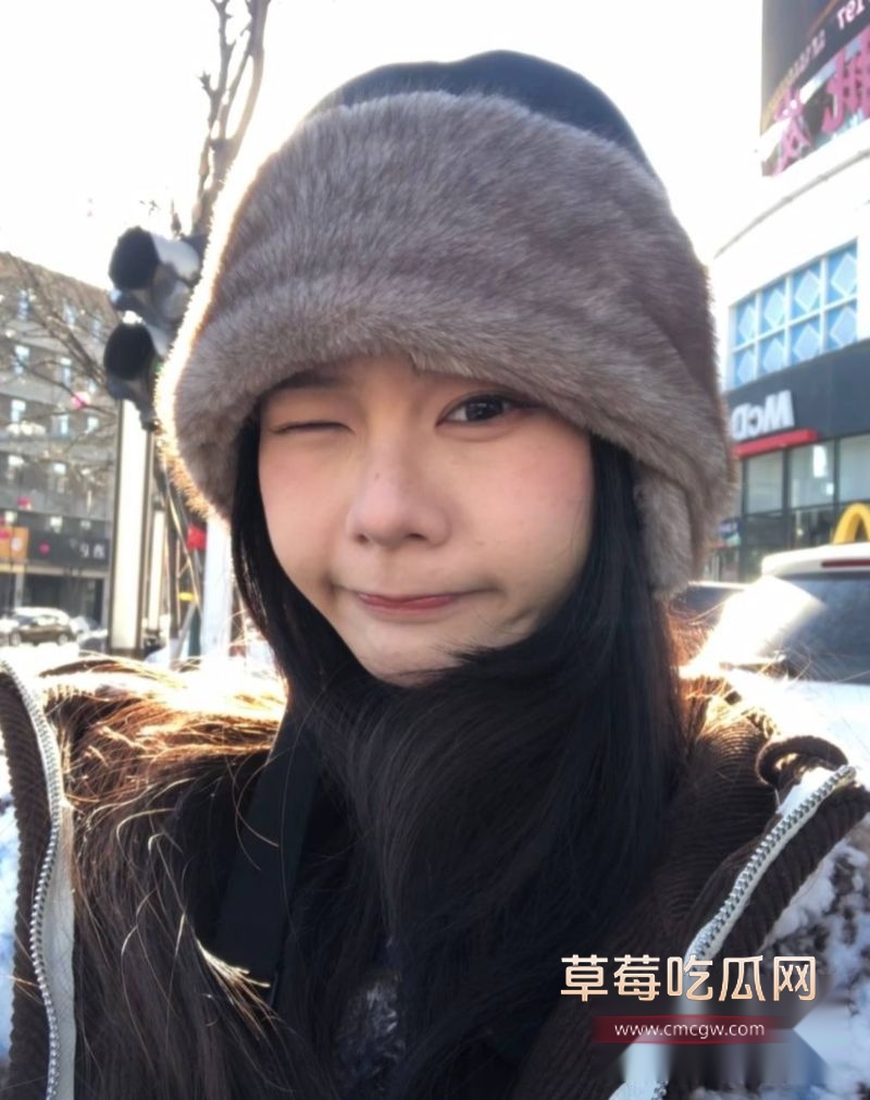 公职人员李林林相关照片11 公职人员李林林相关照片11