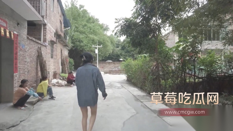 cikaimoon裸闯小山村 11