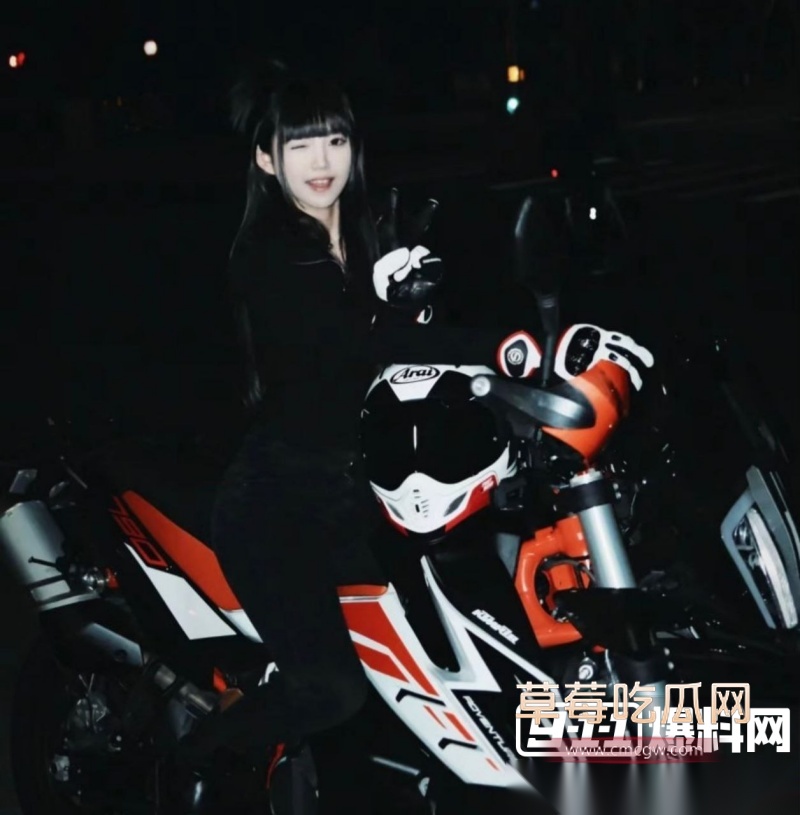 广东极品颜值机车小姐姐 林涵之 3 广东极品颜值机车小姐姐 林涵之 3