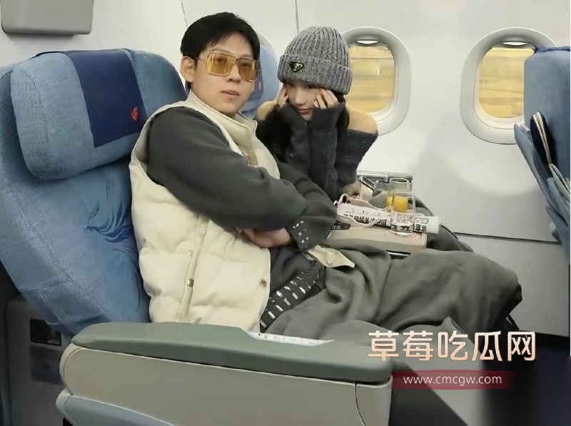 抖音超500万粉丝歌手陈雪凝新婚老公李瑞滨被曝是男名媛 19 抖音超500万粉丝歌手陈雪凝新婚老公李瑞滨被曝是男名媛 19