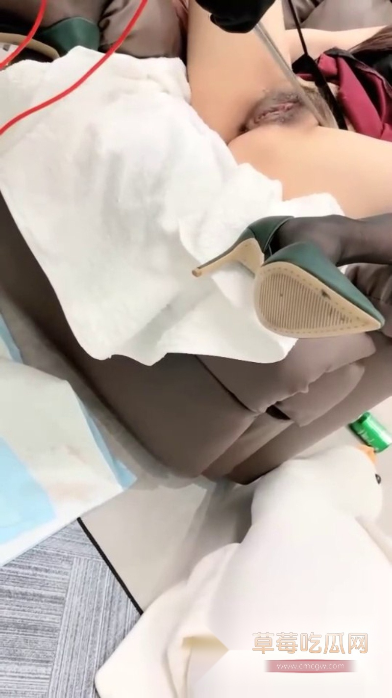 电流棒直击奶头 6