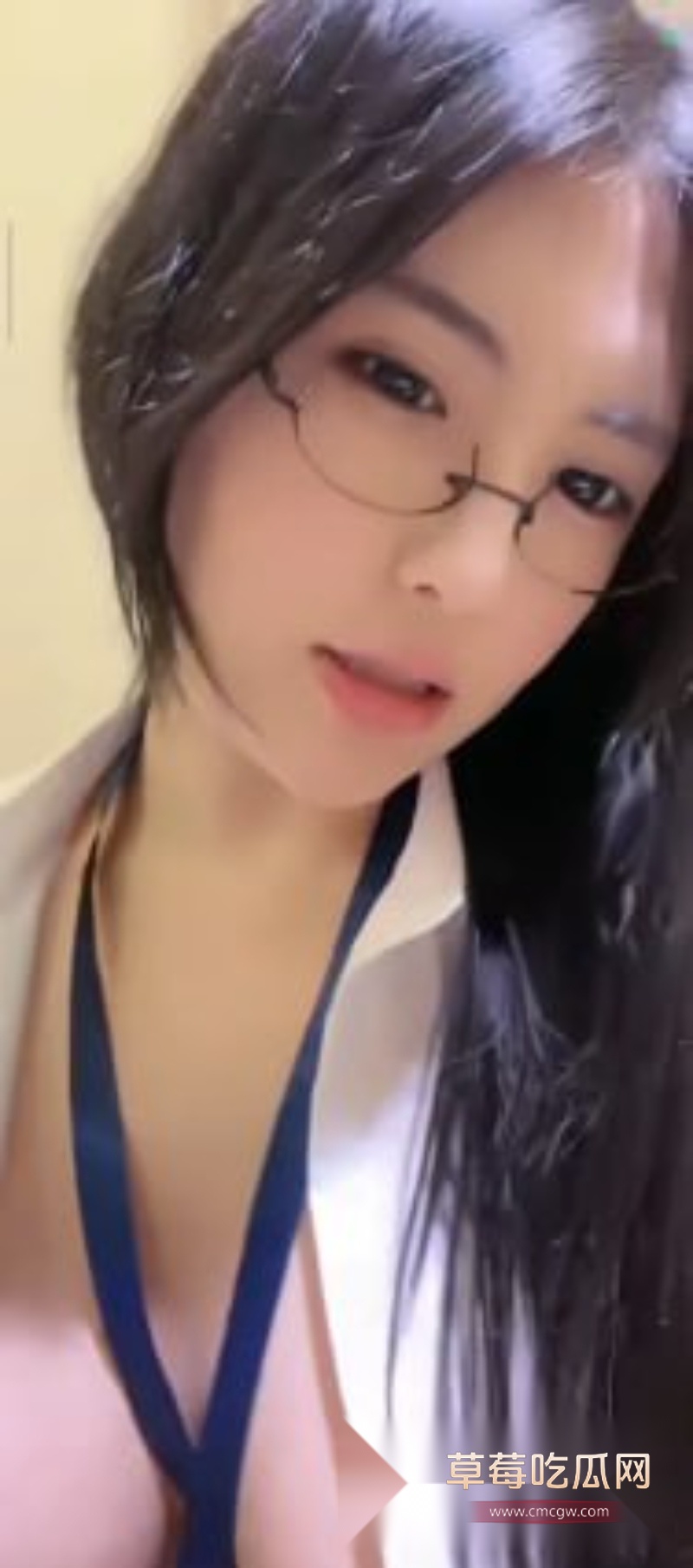 温柔系福利姬化身cos教师 4