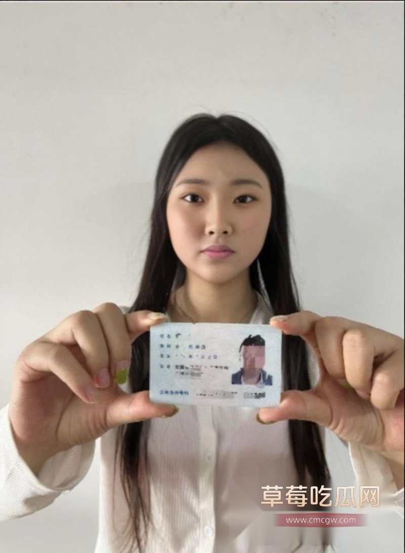 20岁河南大二校花孙佳丽 8