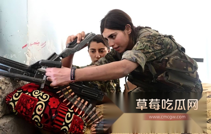 叙利亚惊现大量女兵被虐杀 ISIS极端恐怖组织 18 叙利亚惊现大量女兵被虐杀 ISIS极端恐怖组织 18