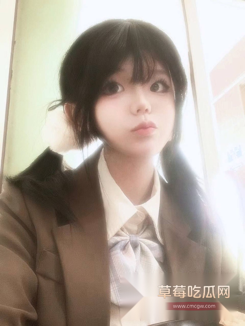 安徽20岁大二妹子孙佳 1 安徽20岁大二妹子孙佳 1