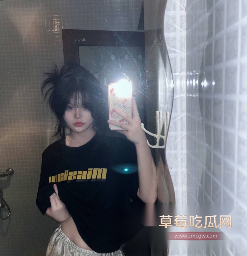 安徽20岁大二妹子孙佳 30 安徽20岁大二妹子孙佳 30