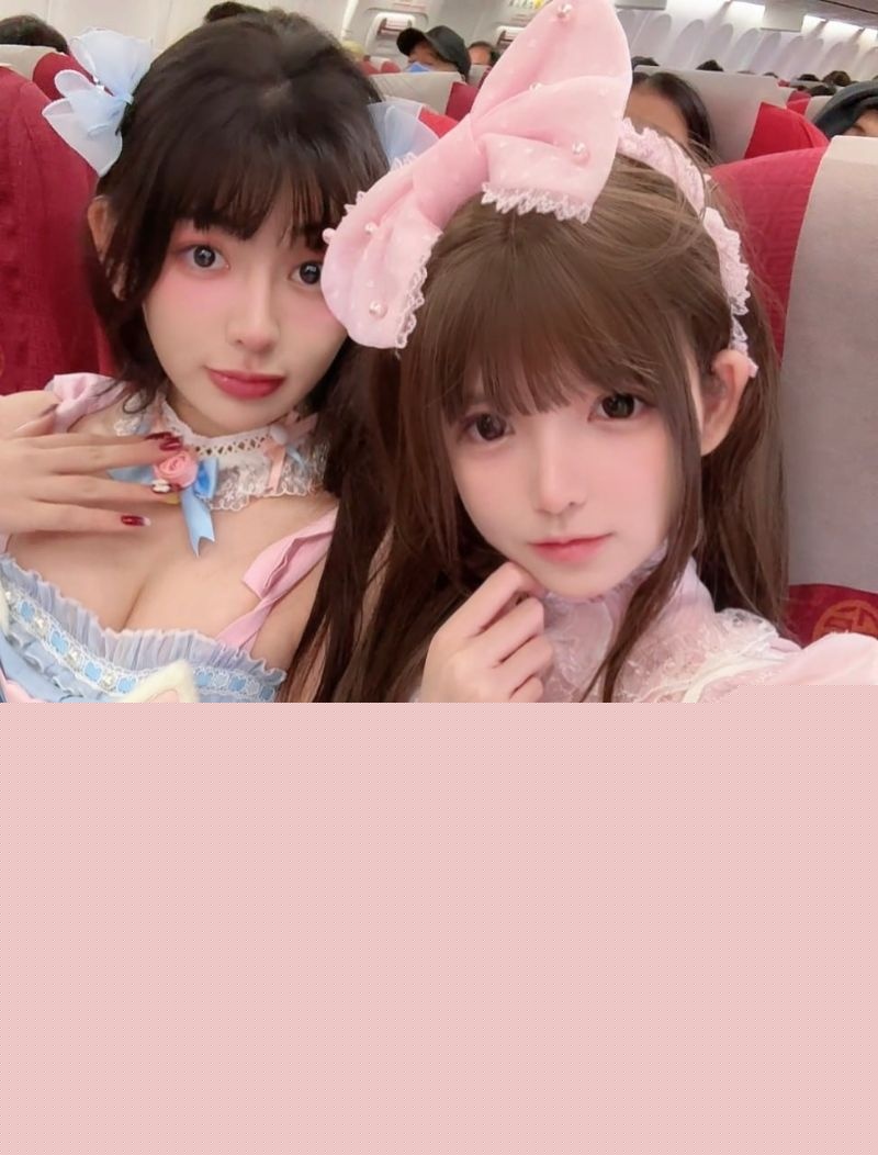 笨蛋瑶瑶白丝自慰图1