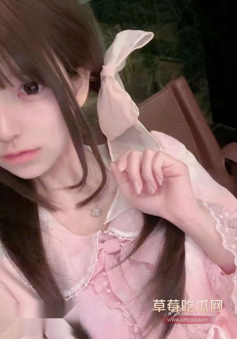 笨蛋瑶瑶白丝自慰图2