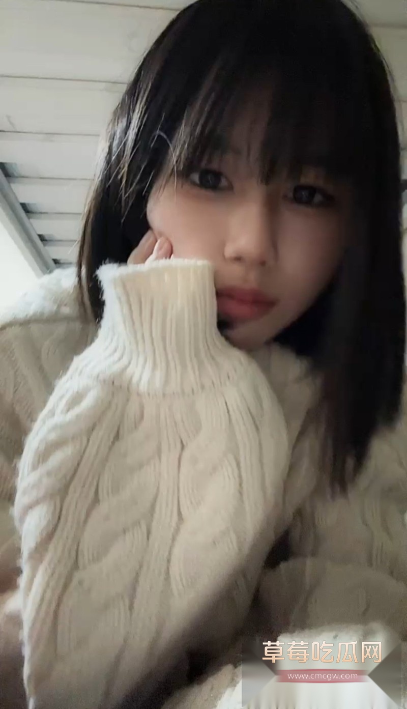 超可爱的短发齐刘海清纯正妹2