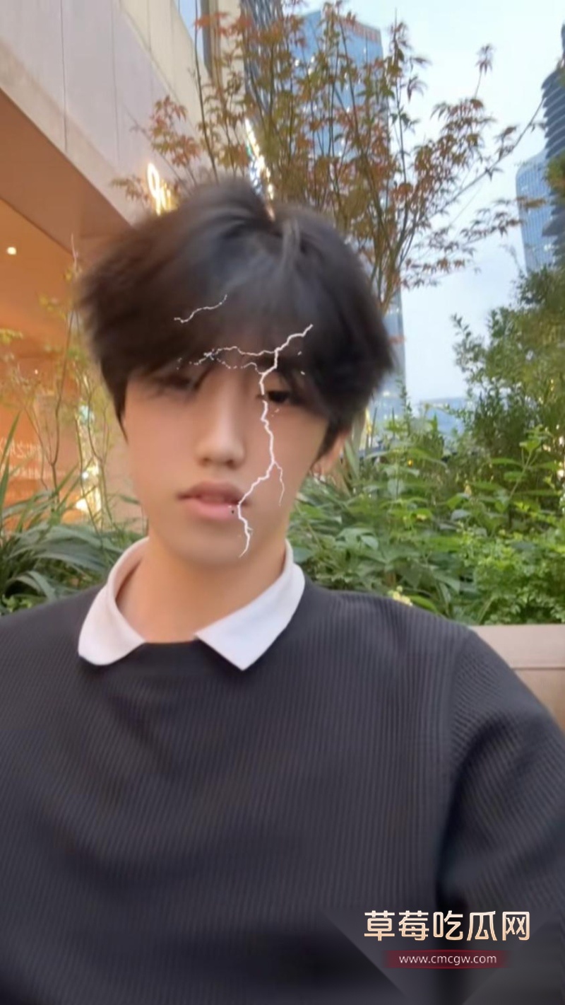 抖音博主zlizli打飞机 11 抖音博主zlizli打飞机 11