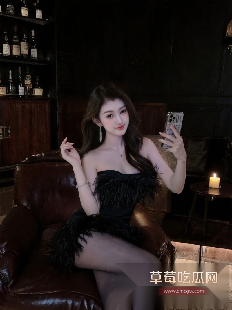 矮胖丑大老板商K点嫩模现场视频曝光 超美嫩妹抗拒接吻 8 矮胖丑大老板商K点嫩模现场视频曝光 超美嫩妹抗拒接吻 8