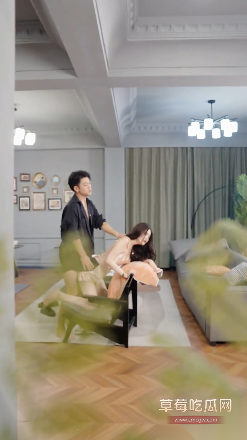 擦边短剧《杰出的年轻人》 2 擦边短剧《杰出的年轻人》 2