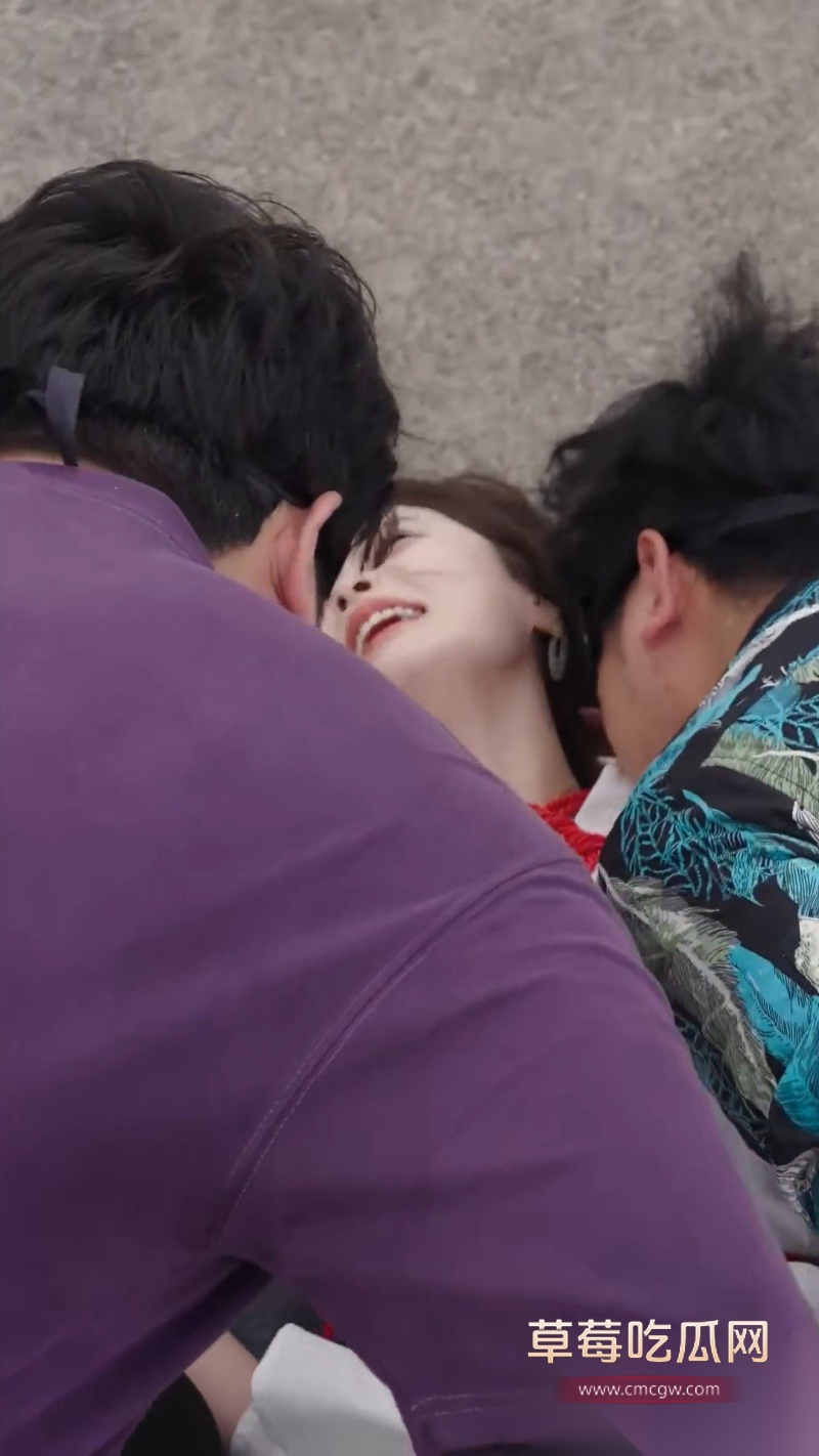 擦边短剧《杰出的年轻人》 22 擦边短剧《杰出的年轻人》 22