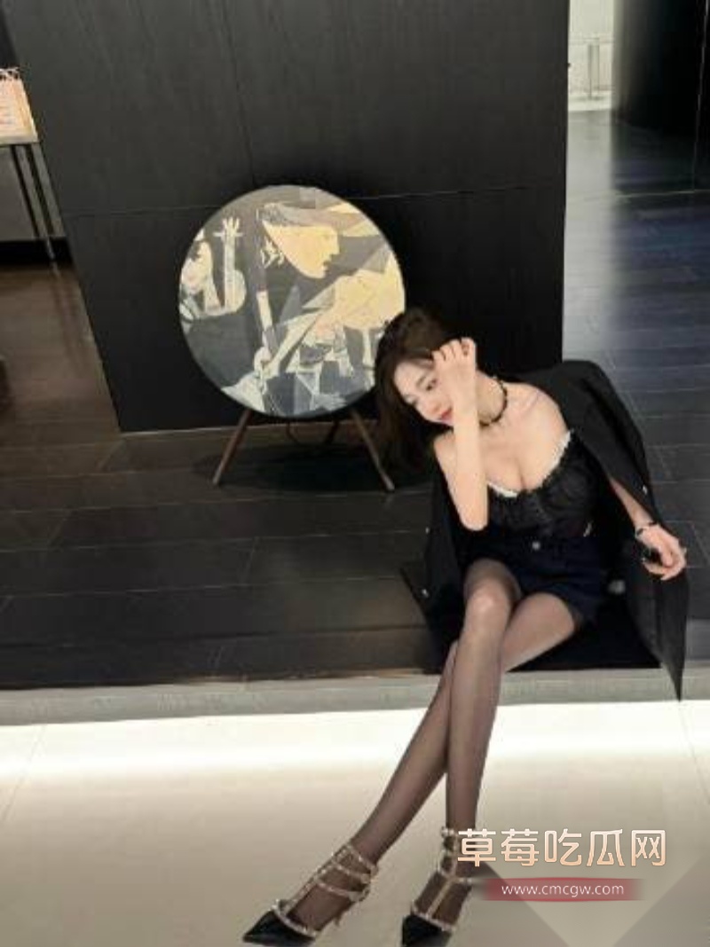 微博司晓迪深夜放锤 11