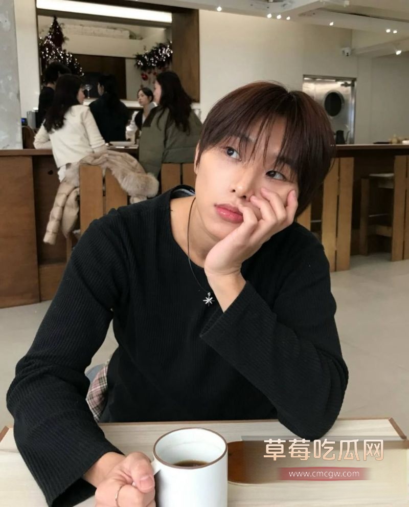 韩国网友迅速挖出疑似“PUA前男友”6 韩国网友迅速挖出疑似“PUA前男友”6