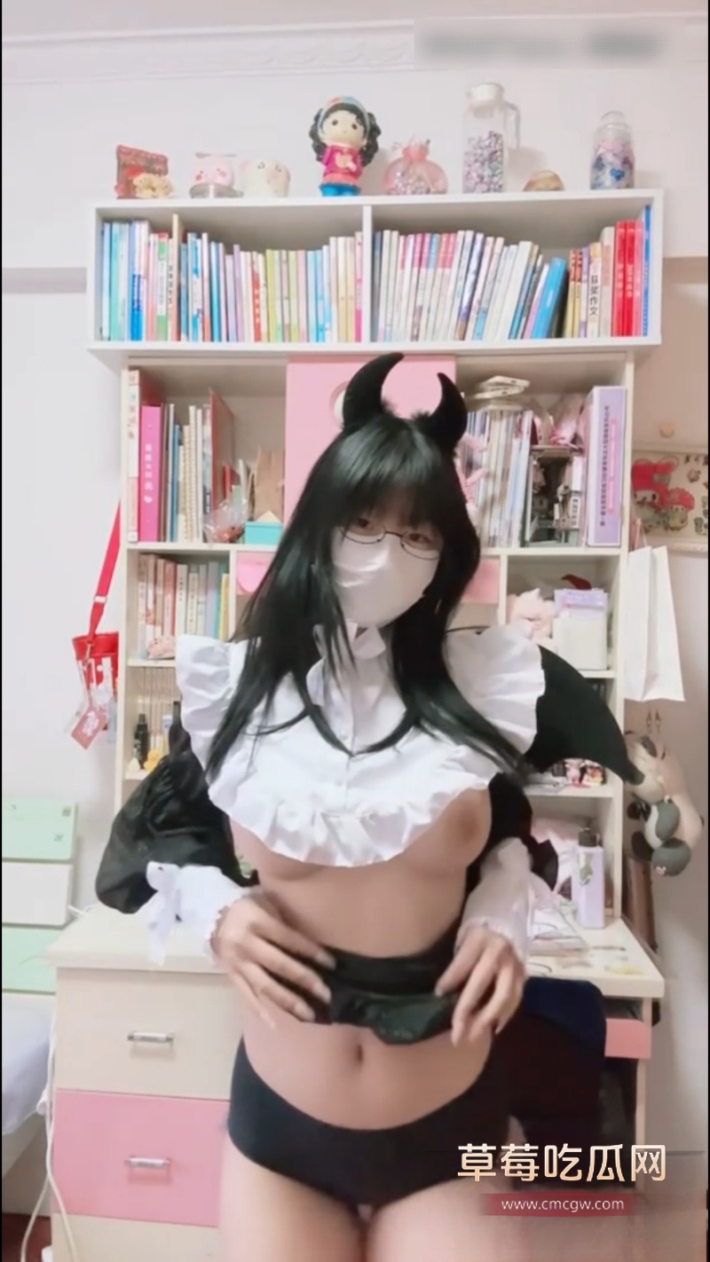 顶级身材反差女大 一只桃桃 13