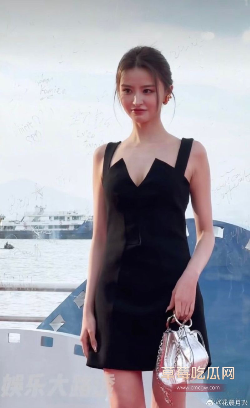 金子涵蔡徐坤的照片15