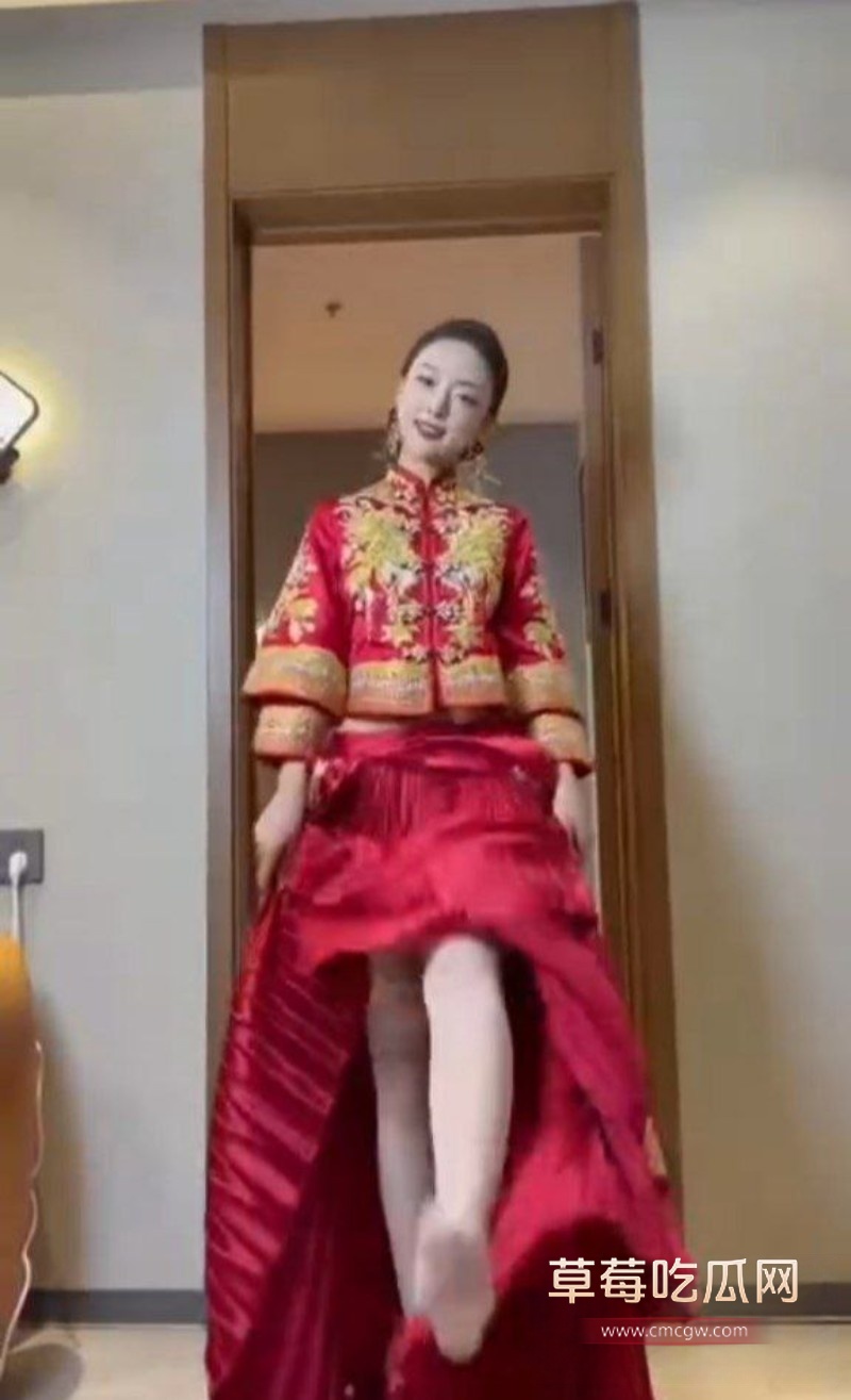 婚礼前夜新娘出轨黑人实锤4 婚礼前夜新娘出轨黑人实锤4