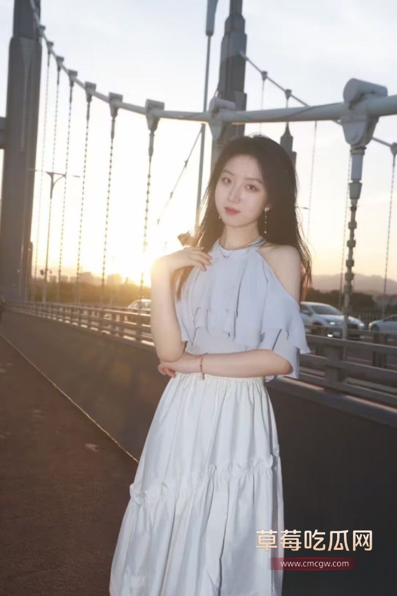 小三照片9 小三照片9