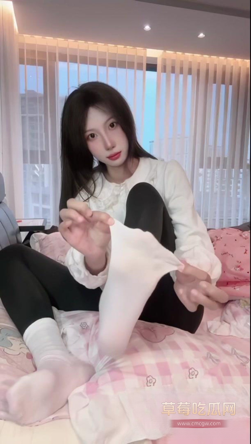 抖音甜妹立早张的章 1 抖音甜妹立早张的章 1