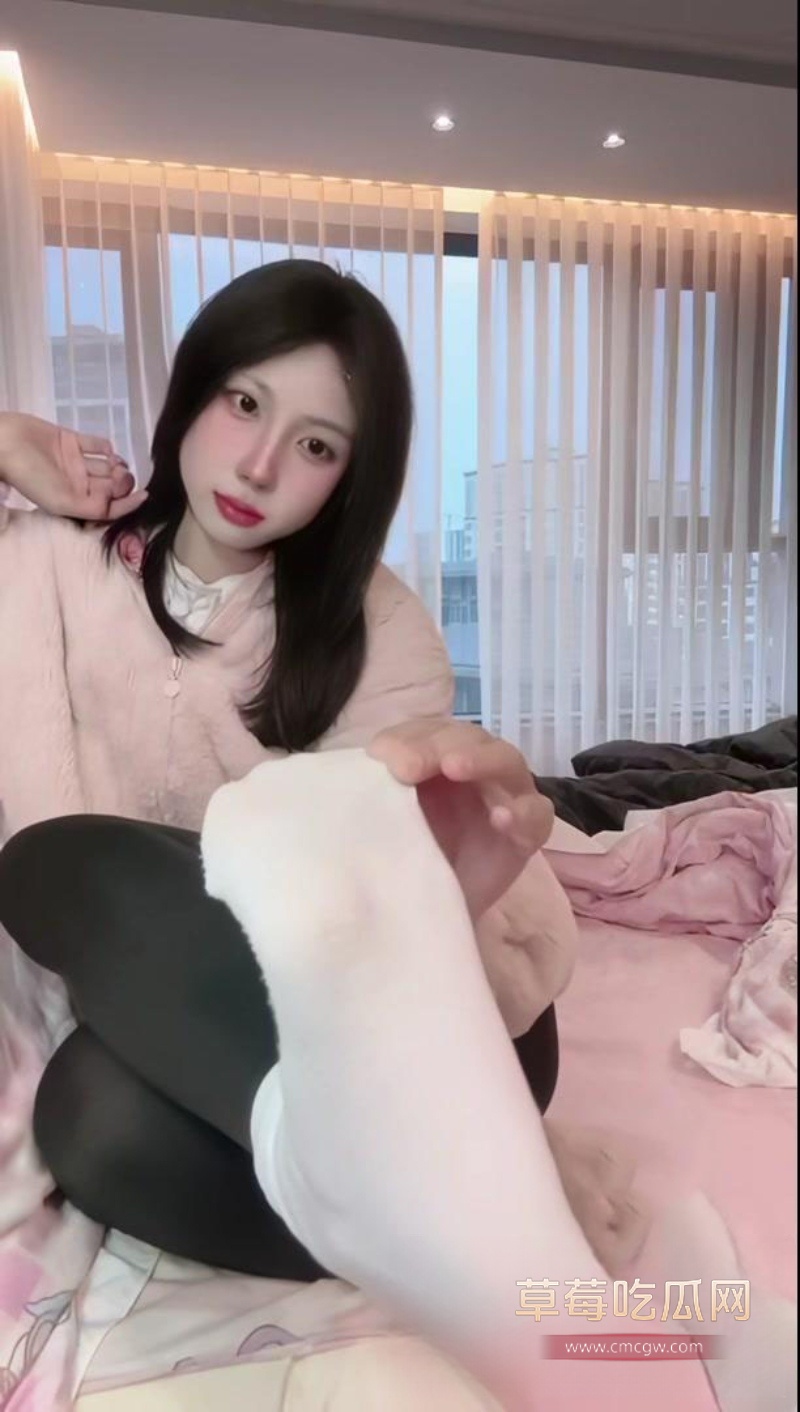 抖音甜妹立早张的章 9 抖音甜妹立早张的章 9