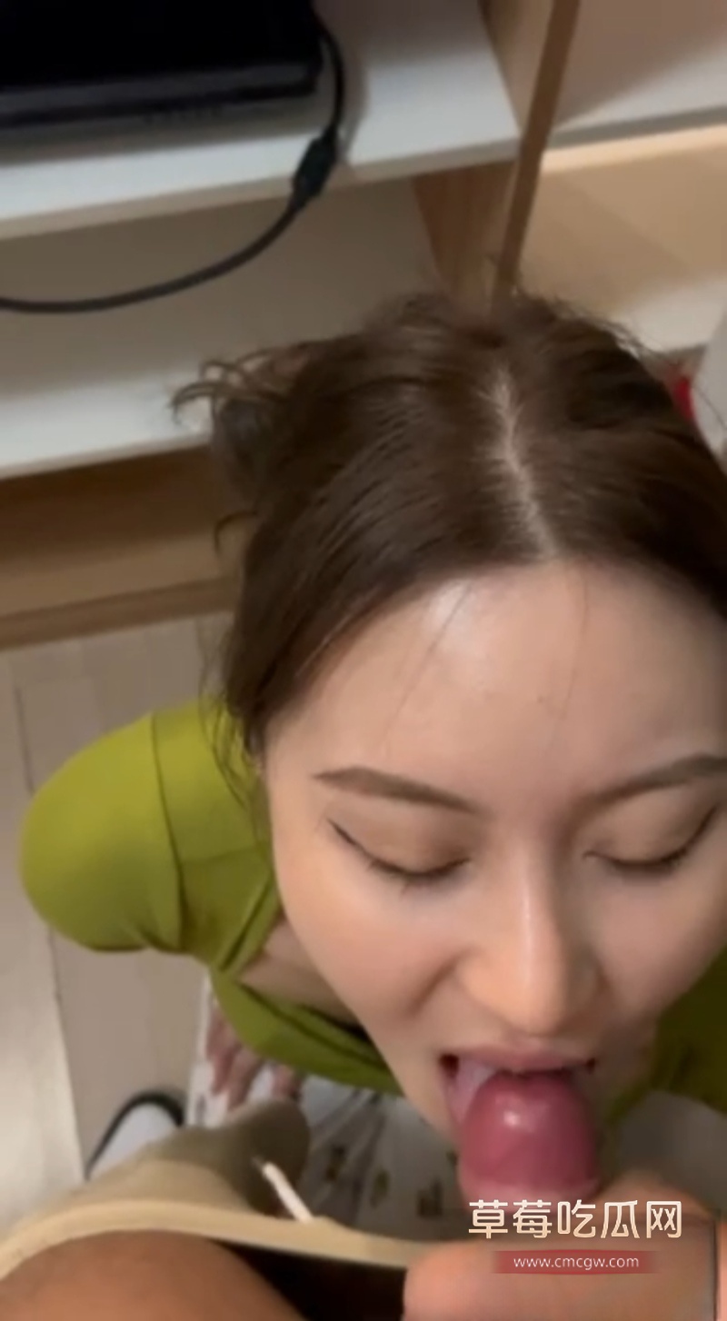 极品反差高颜值少妇张绘 2 极品反差高颜值少妇张绘 2