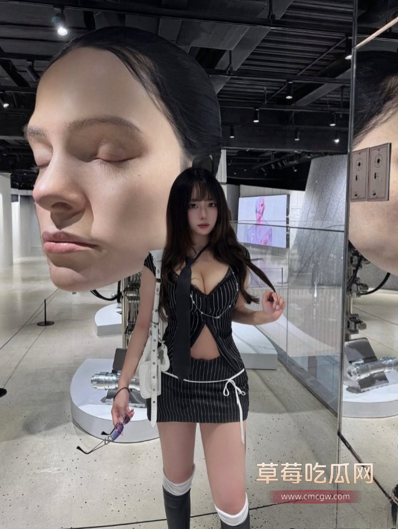 极品网红高颜值美女发奶照6 极品网红高颜值美女发奶照6