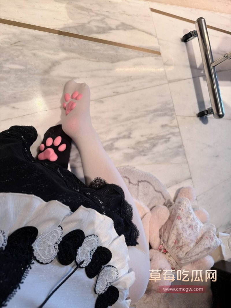 反差小母狗香风智乃 26 反差小母狗香风智乃 26