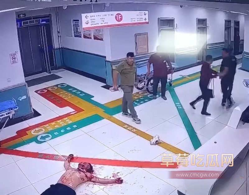 急诊大厅打架斗殴5 急诊大厅打架斗殴5