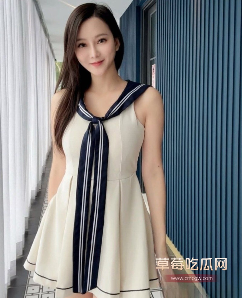 高颜值巨乳与男友自拍的露脸口交视频4