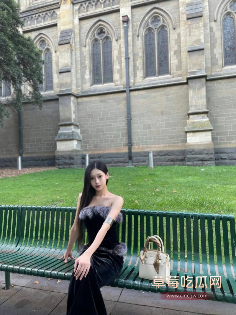 超漂亮的御姐风美女与炮友做爱2