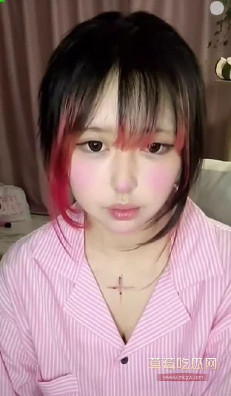 抖音地雷系博主吉他张与小帕4 抖音地雷系博主吉他张与小帕4