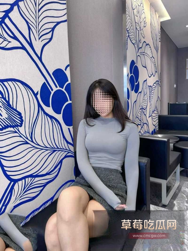 爆操堂姐屁眼 4 爆操堂姐屁眼 4