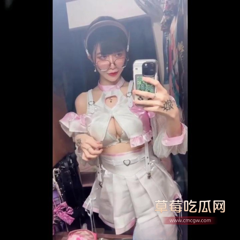 海爾陛下Hieey擦边合集1 海爾陛下Hieey擦边合集1