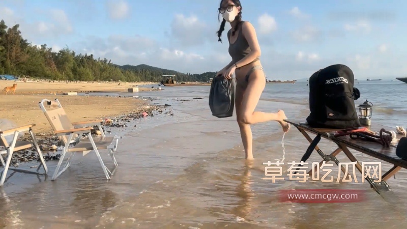 cikaimoonLiWaynix海边全裸 8