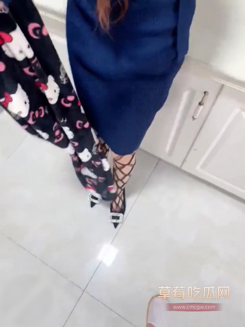 乱伦真的会让人陶醉 1 乱伦真的会让人陶醉 1