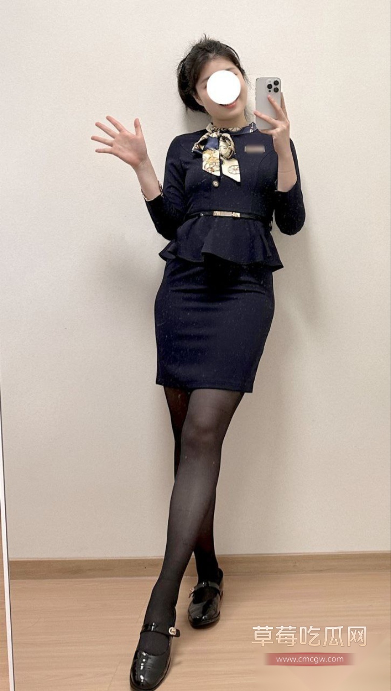 邯郸销售白虎少妇秦嘉倪 32 邯郸销售白虎少妇秦嘉倪 32