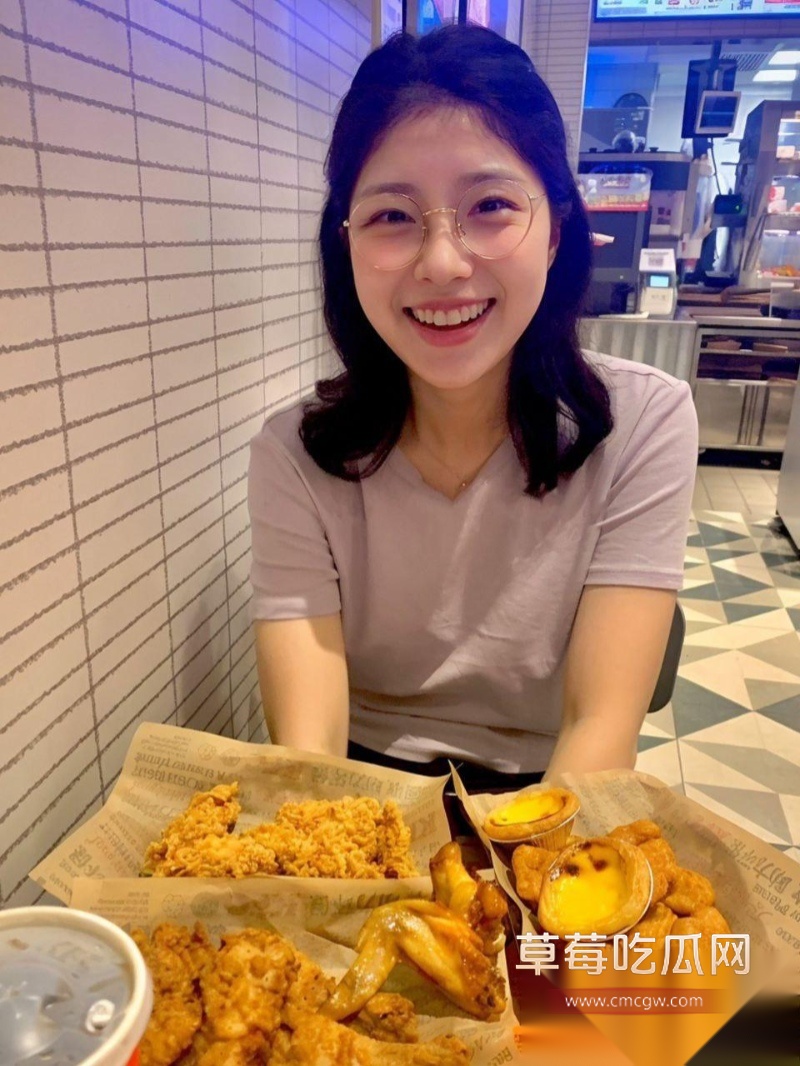 邯郸销售白虎少妇秦嘉倪 55 邯郸销售白虎少妇秦嘉倪 55