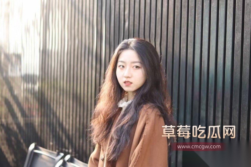 独家泄密五官精致的极品校花 31 独家泄密五官精致的极品校花 31