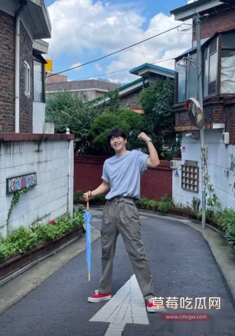 韩国明星金宣虎照片6