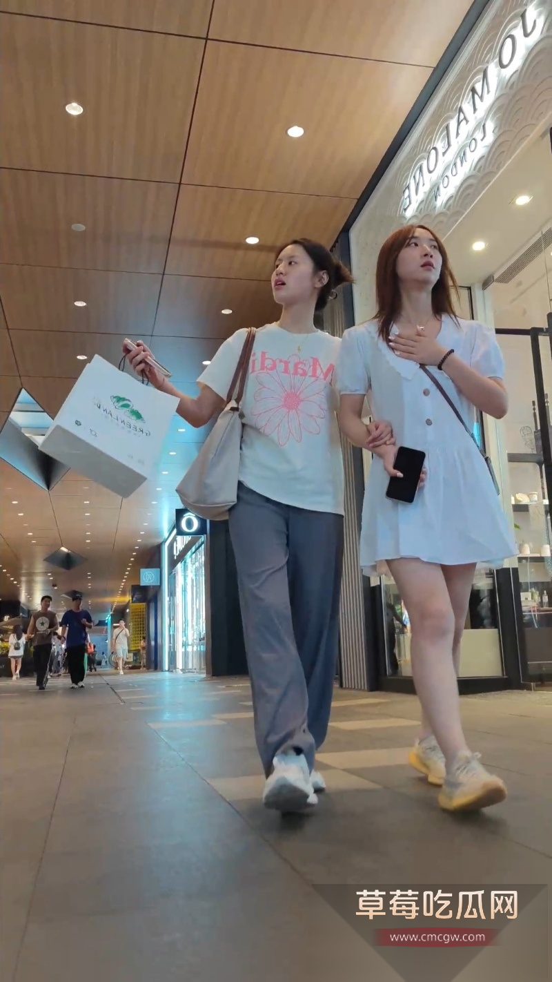 抄底大神KXCD合集 5