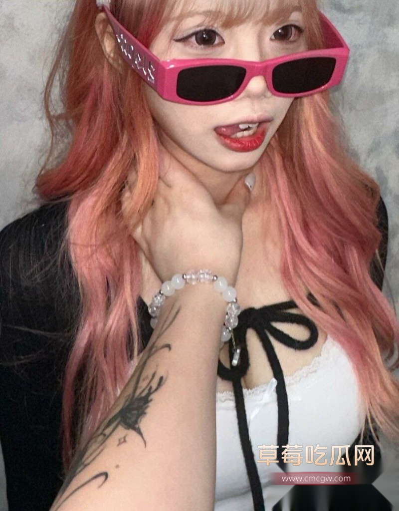 香港IG网红ccl06与男友视频曝光 11 香港IG网红ccl06与男友视频曝光 11