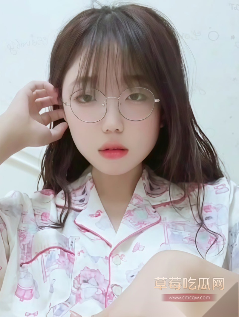 浙江大学眼镜妹苏念语 9 浙江大学眼镜妹苏念语 9
