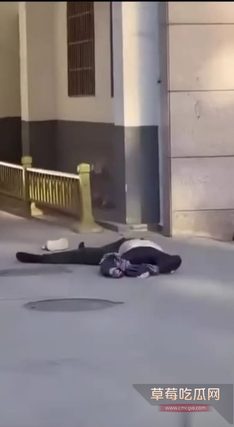 男子偷情被抓翻窗失手坠楼 10