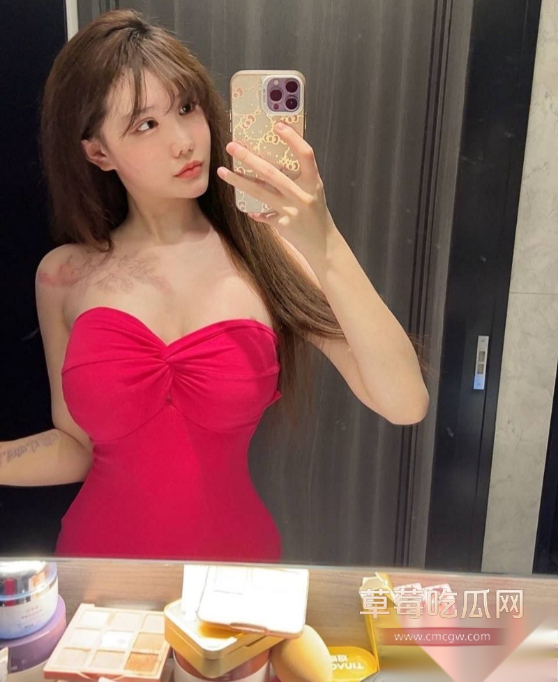 杭州健身模特大奶外围婊 101 杭州健身模特大奶外围婊 101