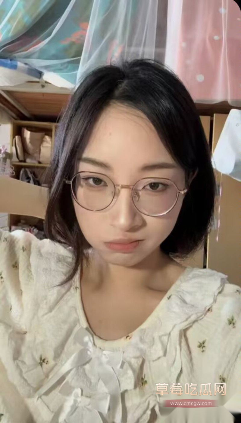 武汉大学情侣10 武汉大学情侣10